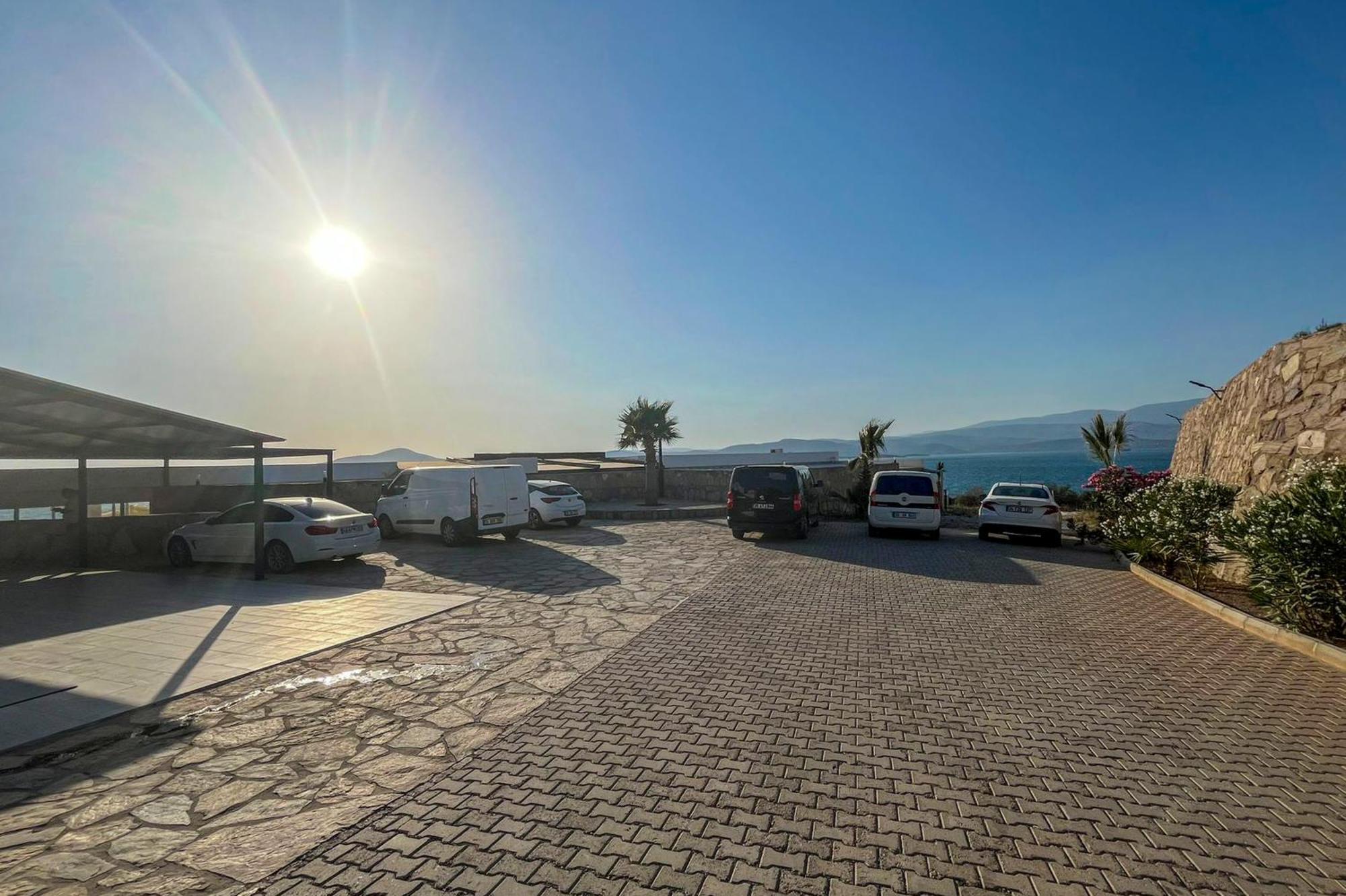 Ni Marin Hotel Milas Kültér fotó