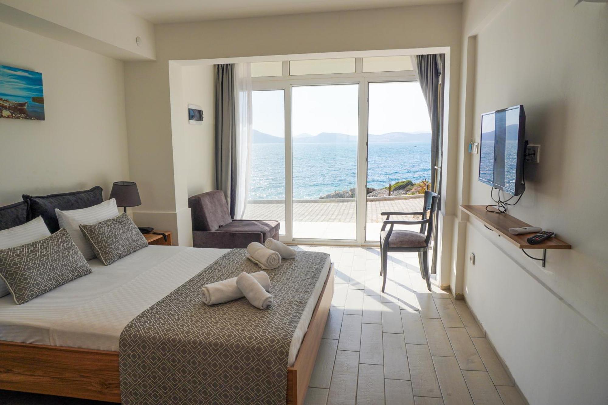 Ni Marin Hotel Milas Kültér fotó